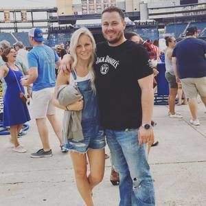 Meet your Posher, Michaela